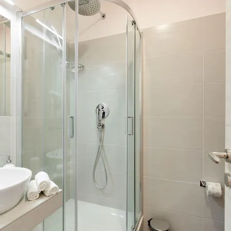 Dolce Luxury 4*