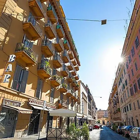 Dolce Luxury 4* Roma