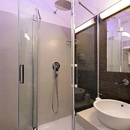 Dolce Luxury 4*