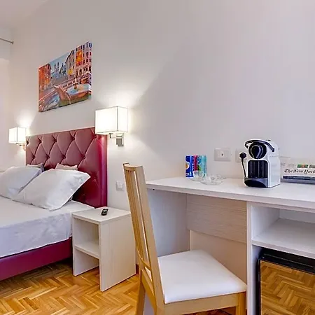 Dolce Luxury 4*
