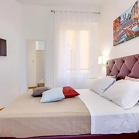 Dolce Luxury 4*