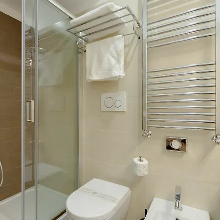 Πανσιόν Dolce Luxury