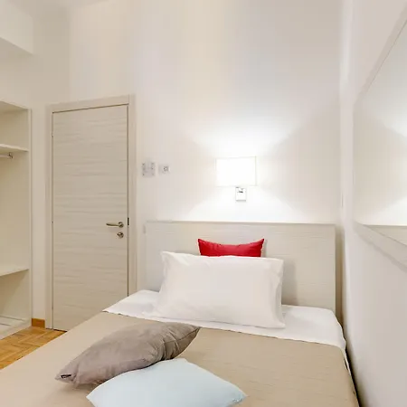 בית הארחה Dolce Luxury 4*