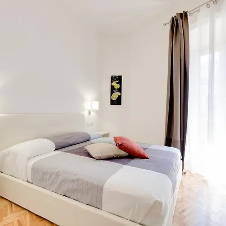 בית הארחה Dolce Luxury 4*