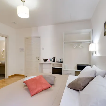 Dolce Luxury 4* Roma